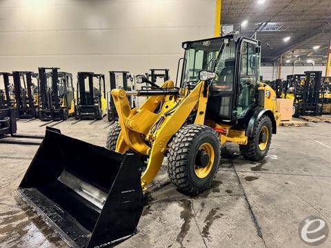 2021 Cat 906M