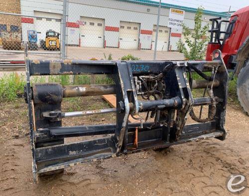 2017 Manitou MHT10230