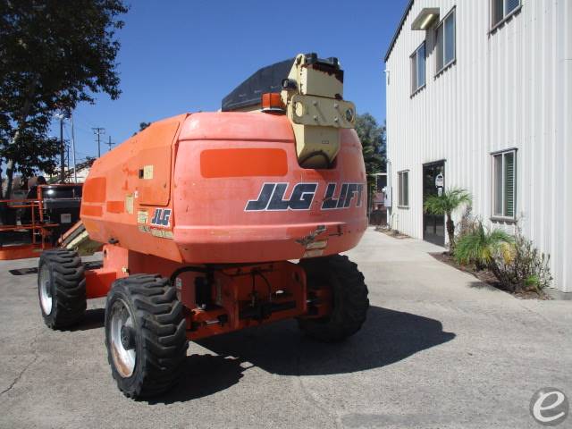 2011 JLG 600S