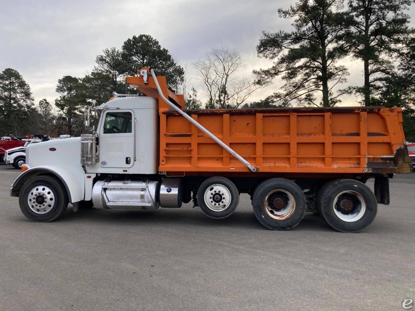 2017 Peterbilt 367