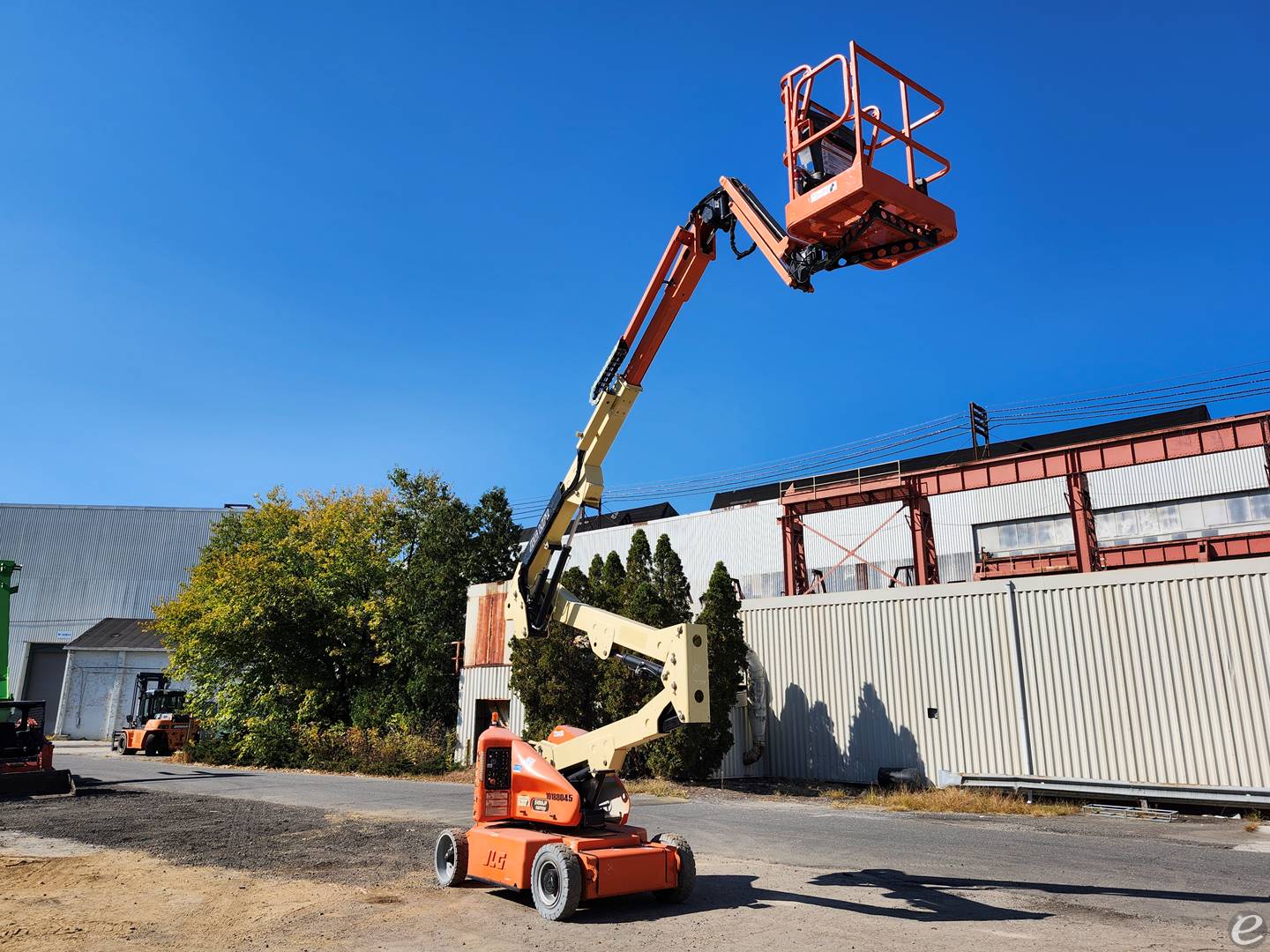 2013 JLG E400AJPN