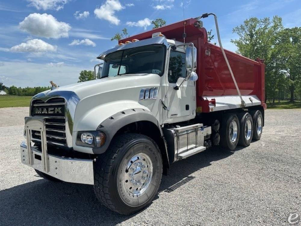 2020 Mack GRANITE 64FR