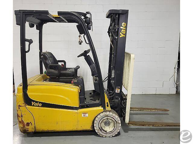 2016 Yale ERP040VT