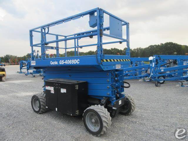 2021 Genie GS4069DC