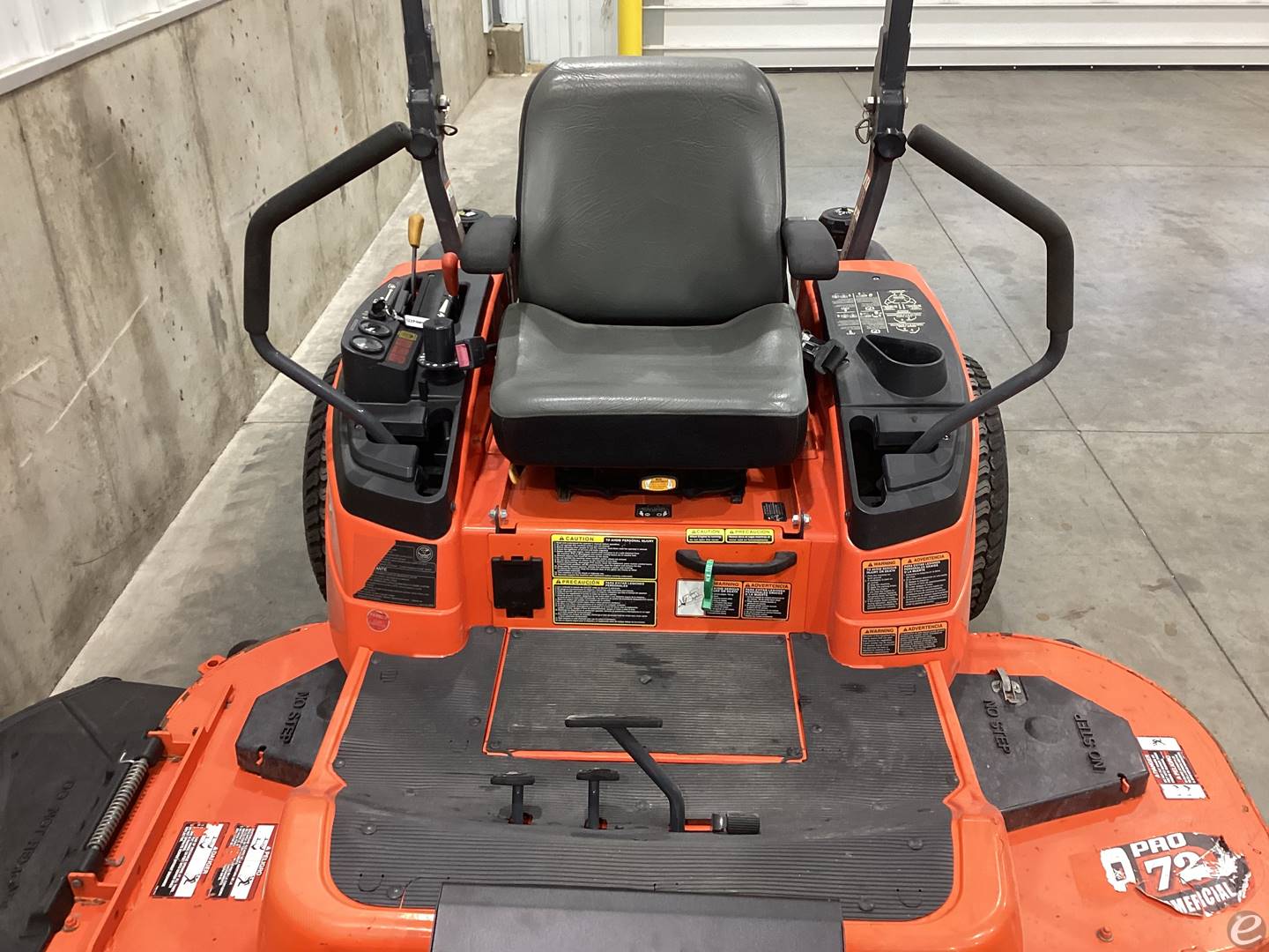 2013 Kubota ZD331LP-73