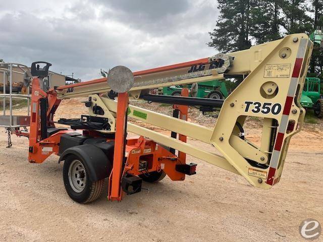 2017 JLG T350