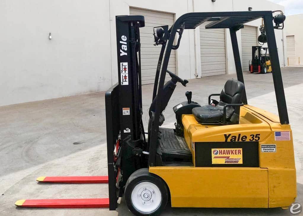 2001 Yale ERP030TGN36TE062