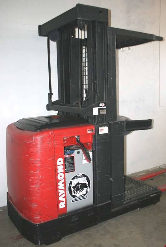 2004 Electric Raymond 261-OPC30TT Electric Order Picker