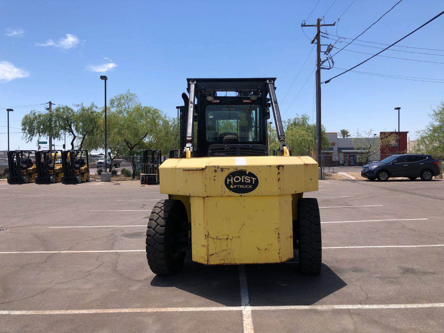 2012 Diesel Hoist Liftruck P360