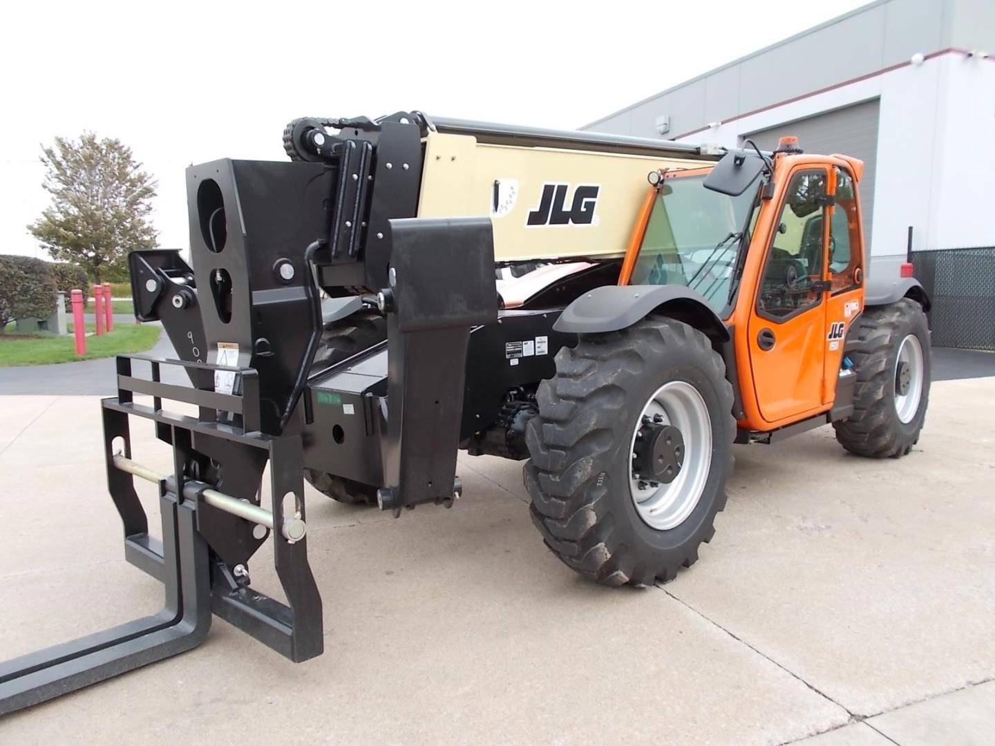 2019-diesel-jlg-1255