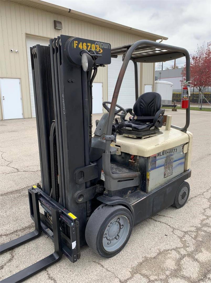 2005 Electric Crown FC4020-40 Electric 4 Wheel Sit Down