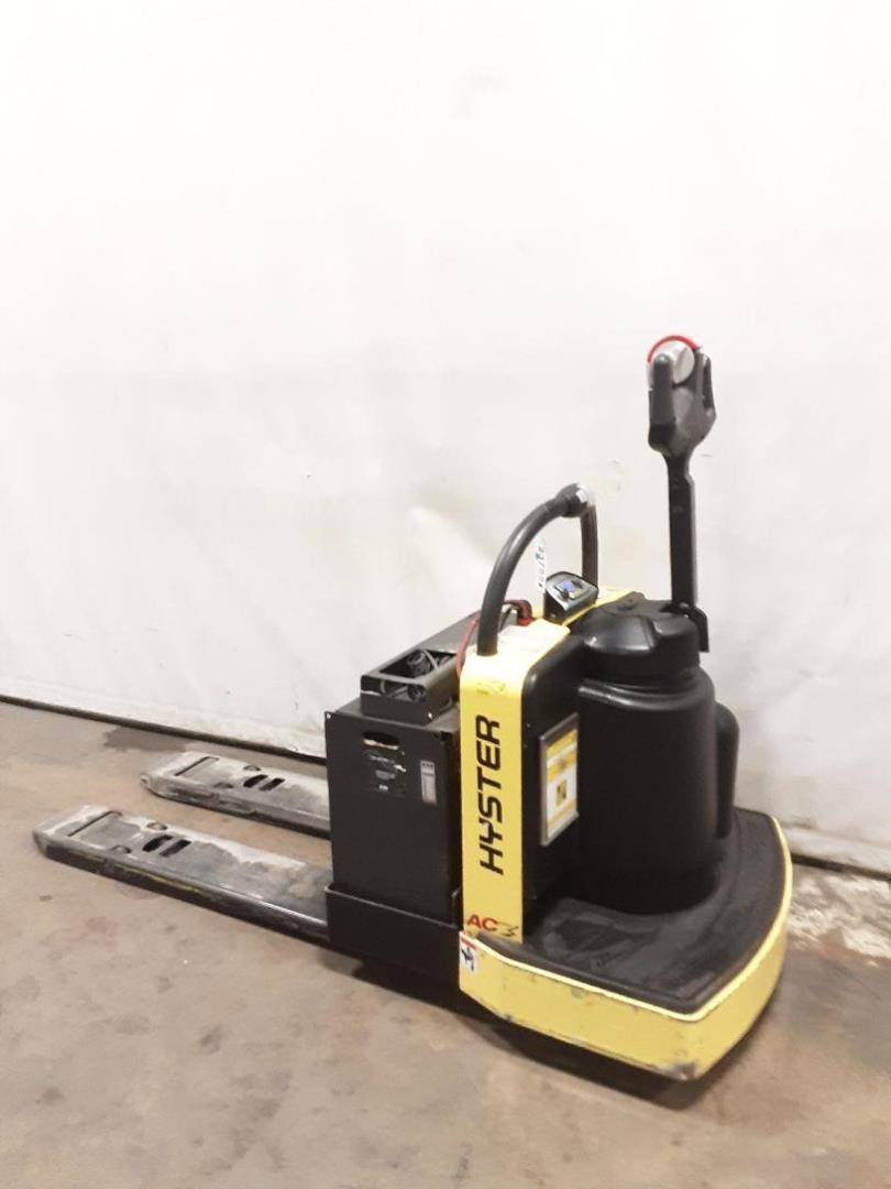 2014 Electric Hyster B60ZAC Electric Walkie/Rider Pallet Jack