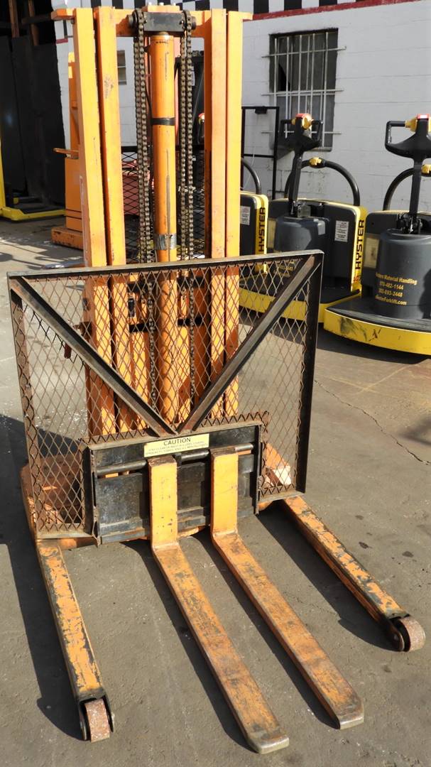 Rol Lift Stacker Manual