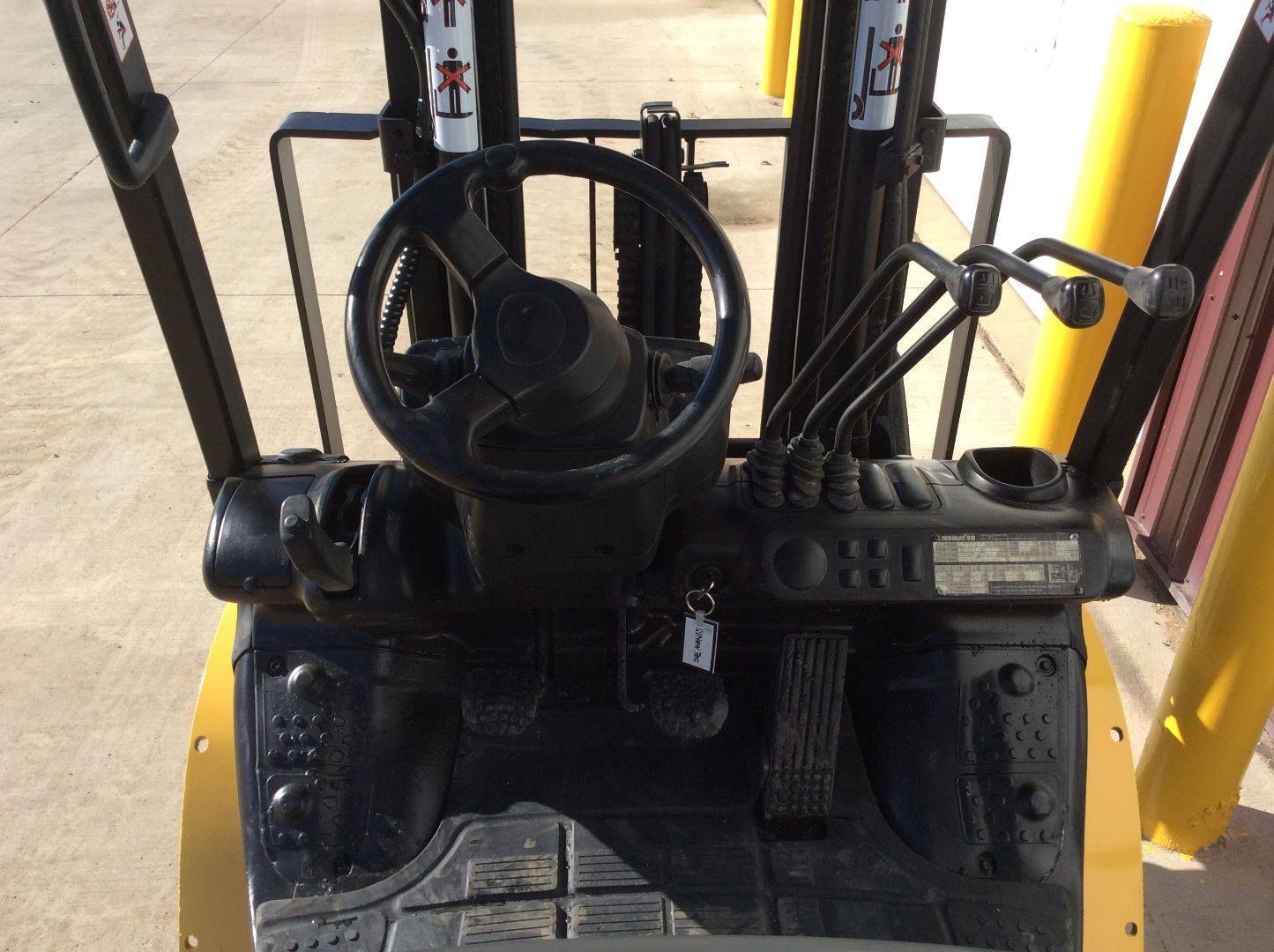 2012 Dual Fuel Komatsu FG25T-16 Pneumatic Tire 4 Wheel Sit Down